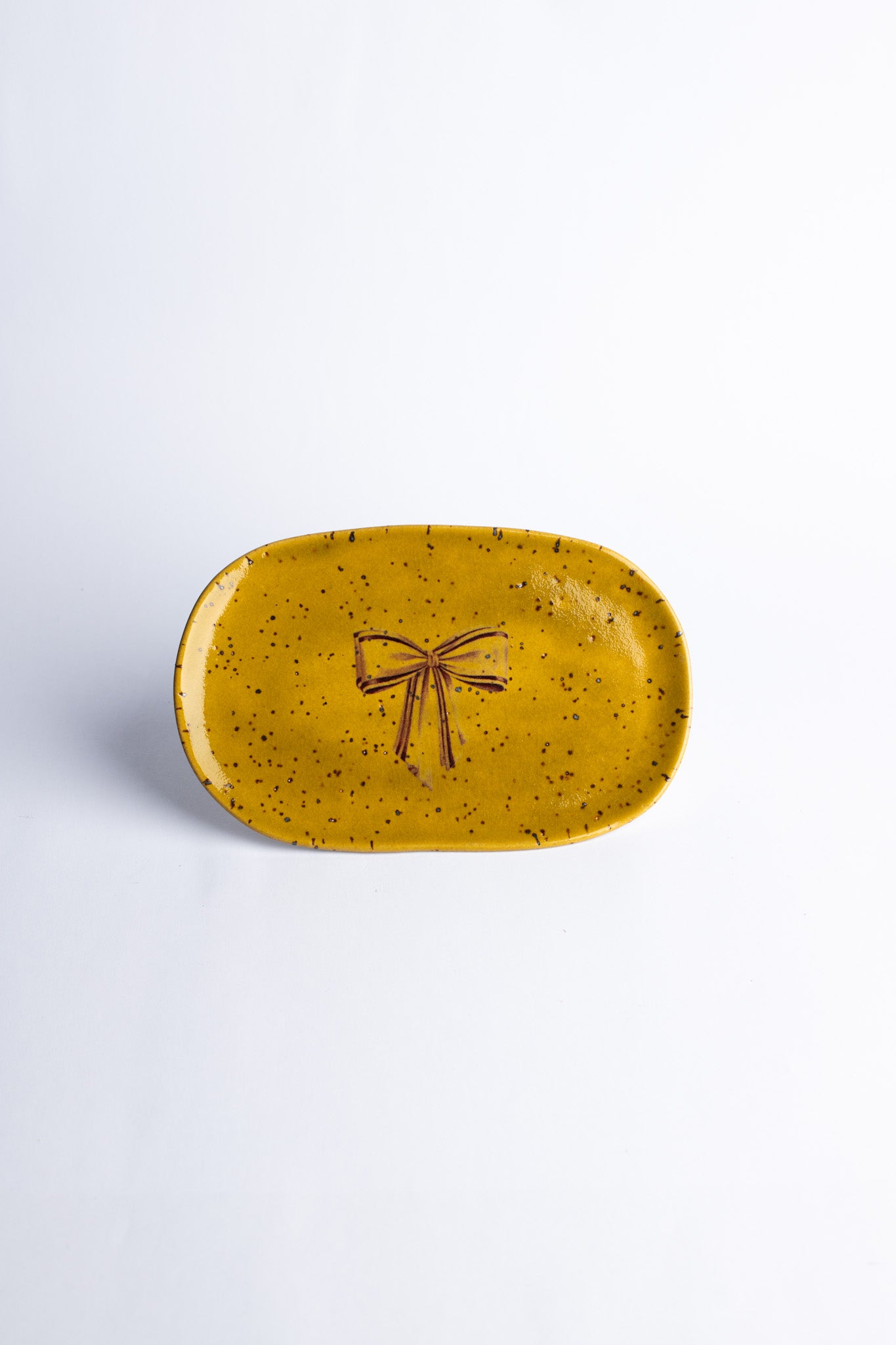 Prato Oval Boleado Laço